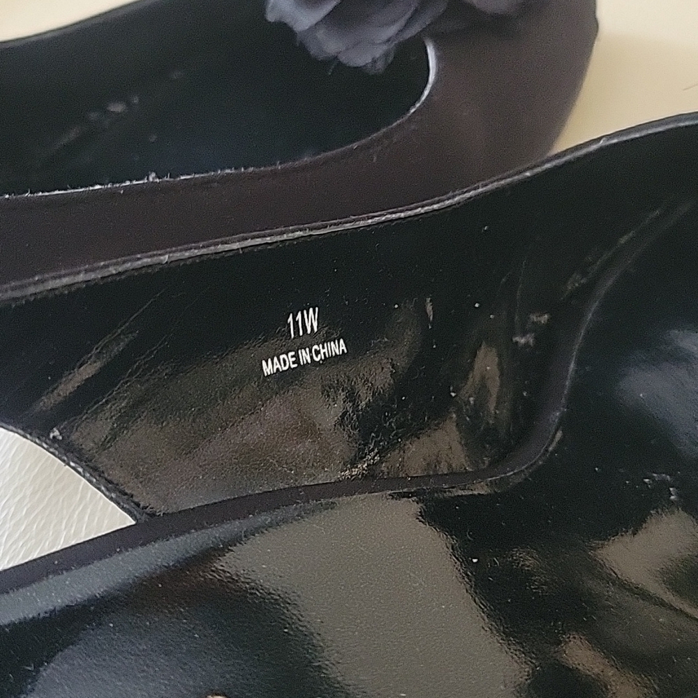 Dressbarn Evening Shoe - Picture 3 of 5